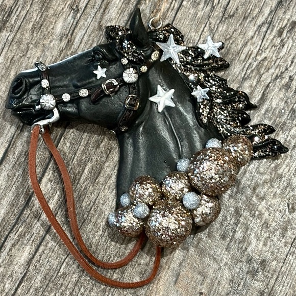 Holiday Horses: “New Years Eve” design. Decorated horse ornament - Picture 1 of 9